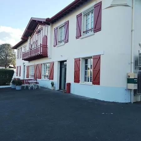 Gite Classe 4 Etoiles Mulhoa Hasparren Exterior photo